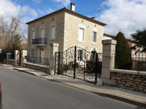 BELLE MAISON avec Piscine privée